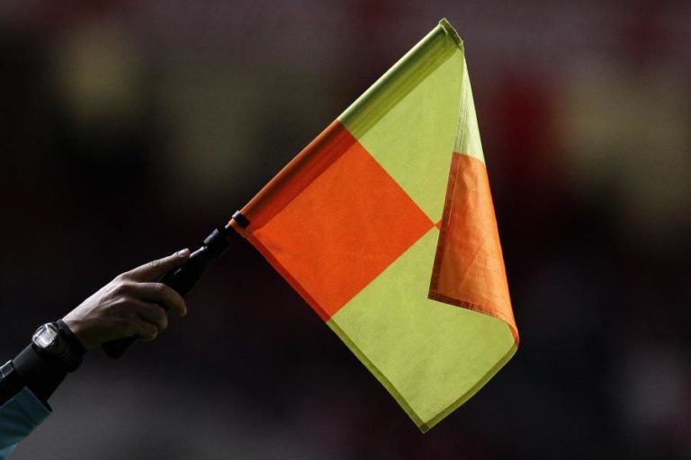 COVID-19: ÁRBITRO ASSISTENTE DE FUTEBOL JOSÉ LUZIA TESTA POSITIVO