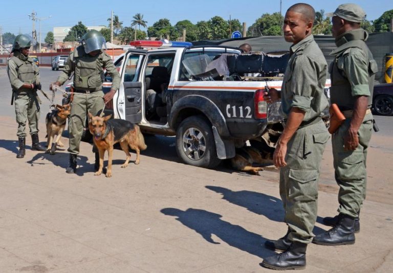 COVID-19: DOIS MORTOS EM TUMULTO ENTRE POLÍCIA E RELIGIOSOS NO NORTE DE MOÇAMBIQUE