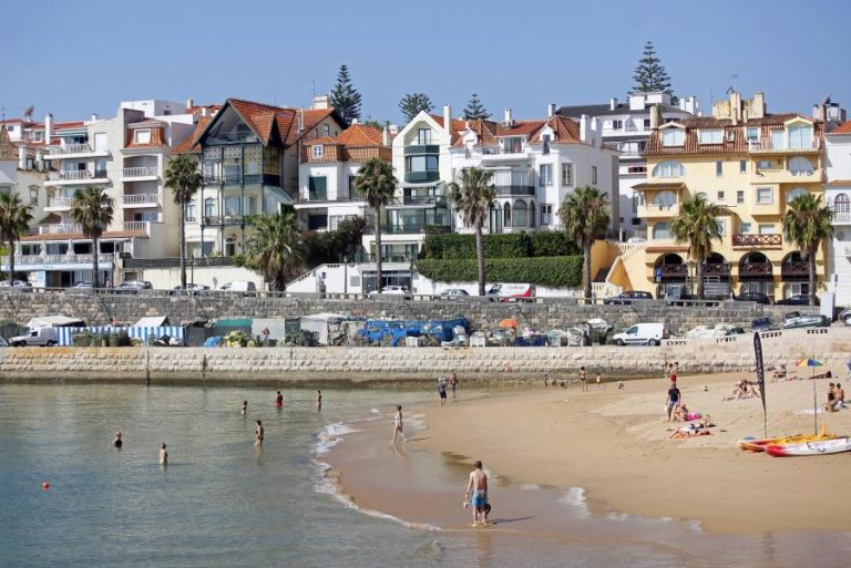 JOVENS AGUARDAM JULGAMENTO EM LIBERDADE APÓS CONFRONTOS EM CASCAIS