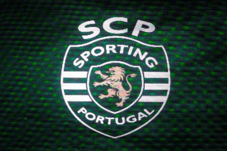 COVID-19: FUTEBOLISTAS, TREINADORES E STAFF DO SPORTING COM TESTES “NEGATIVOS”