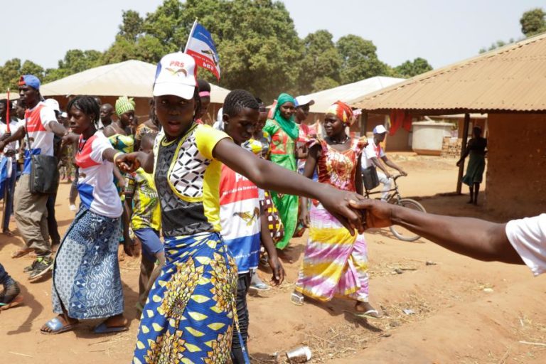 CIDADÃOS GUINEENSES APRESENTAM QUEIXA CONTRA CEDEAO POR “ILEGALIDADES E VIOLAÇÃO DE DIREITOS”