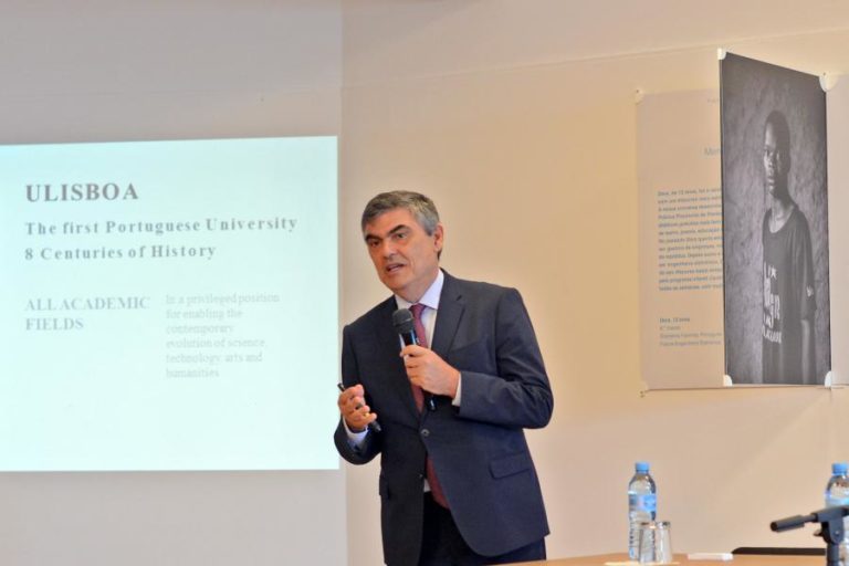 COVID-19: REITOR DIZ QUE ESTUDANTES COM RECEIO DE CONTÁGIO NÃO TÊM QUE PARTILHAR RESIDÊNCIA