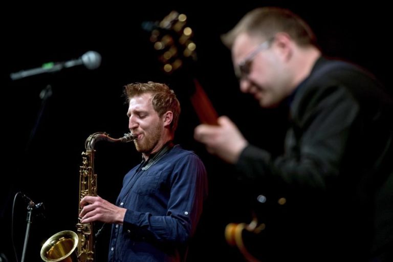 COVID-19: FESTIVAL COOLJAZZ EM CASCAIS JÁ SÓ SE REALIZA EM 2021