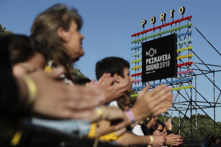 COVID-19: PRIMAVERA SOUND DO PORTO REGRESSA EM 2021