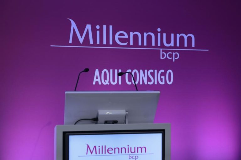 LUCROS DO BCP DIMINUEM 77% PARA 35,3 MILHÕES DE EUROS NO 1.º TRIMESTRE
