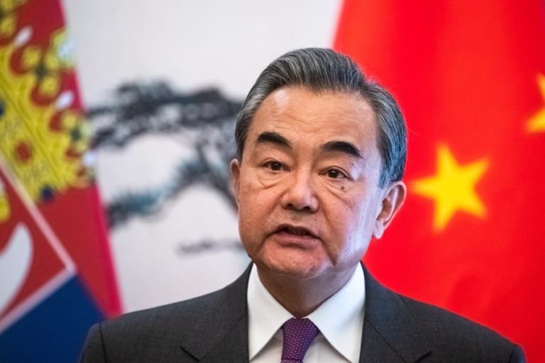 COVID-19: CHINA E EUA “À BEIRA DE UMA NOVA GUERRA FRIA” — GOVERNO CHINÊS