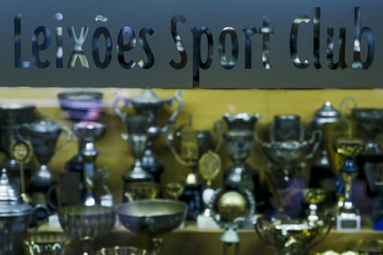 COVID-19: SINDICATO DOS JOGADORES SAI EM DEFESA DO PLANTEL DO LEIXÕES