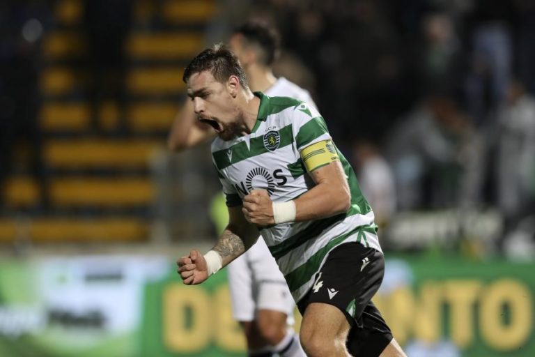 COVID-19: COATES GARANTE PLANTEL DO SPORTING FOCADO NA ADAPTAÇÃO ÀS IDEIAS DO TREINADOR