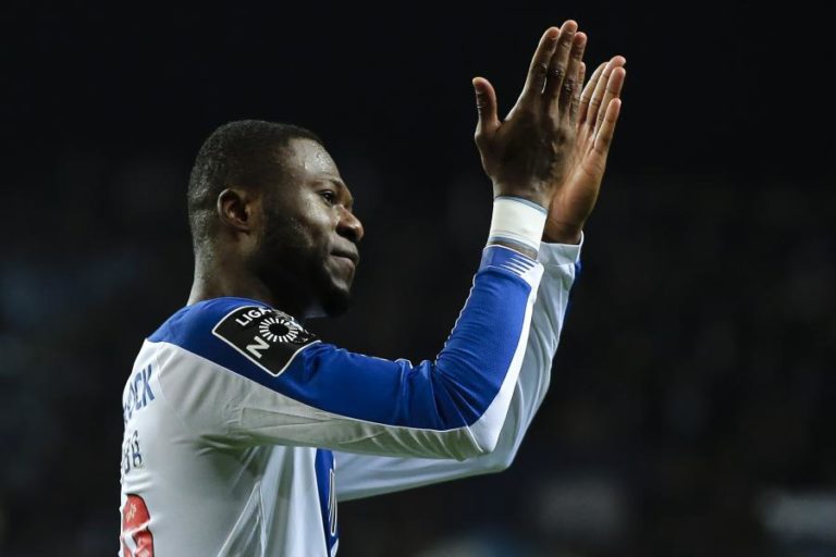 COVID-19: FC PORTO VOLTA A PISAR RELVADO DO DRAGÃO, MAIS DE DOIS MESES DEPOIS