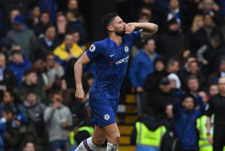 CHELSEA PROLONGA CONTRATO COM OLIVIER GIROUD