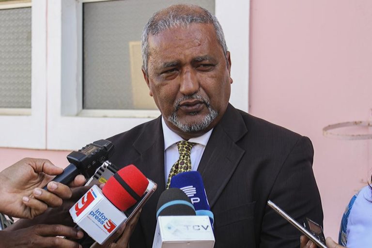 COVID-19: CABO VERDE REGISTA QUARTO ÓBITO ASSOCIADO À DOENÇA