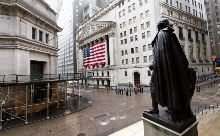 WALL STREET FECHA COM FORTE ALTA GRAÇAS A NOTÍCIAS POSITIVAS SOBRE TESTE DE VACINA