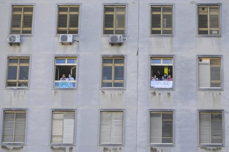 COVID-19: DGS CONFIRMA DOIS NOVOS CASOS POSITIVOS NO HOSPITAL DE SANTA MARIA