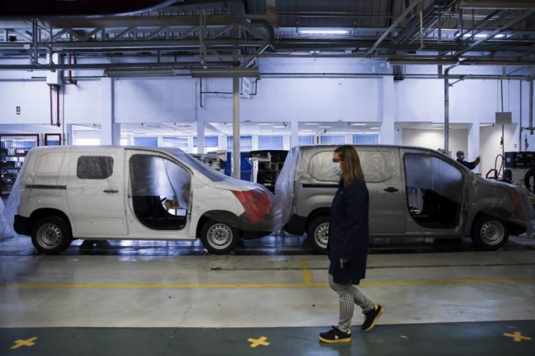 COVID-19: FÁBRICA PSA DE MANGUALDE PREVÊ LABORAR A 100% EM 25 DE MAIO