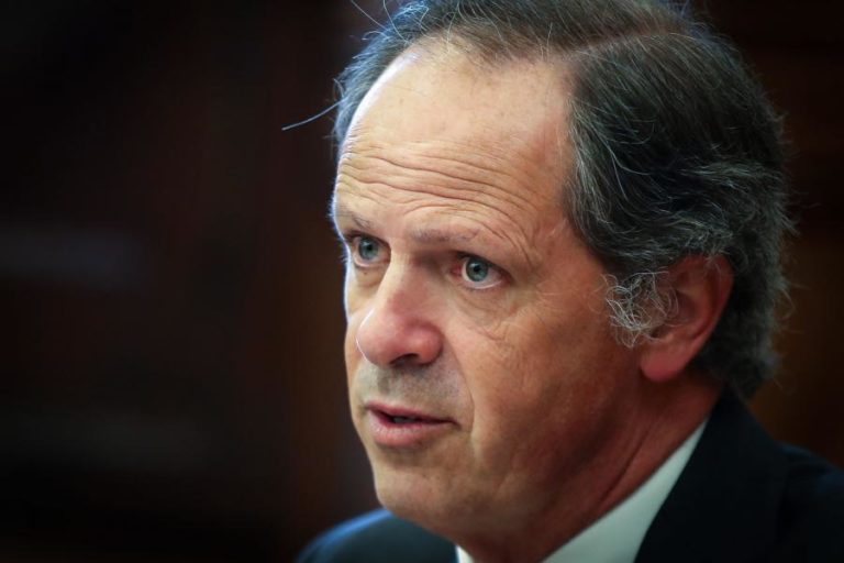 COVID-19: PRESIDENTE DO SANTANDER TOTTA ESPERA EXTENSÃO DE MORATÓRIAS DOS CRÉDITOS