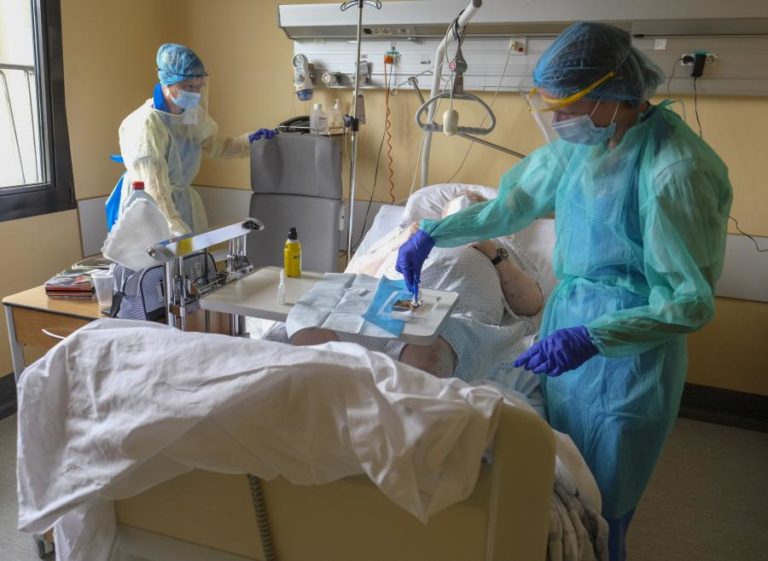 COVID-19: NOVOS CASOS NA BÉLGICA VOLTAM A SUBIR APÓS SEMANA DE RECUO COM 257 EM 24 HORAS