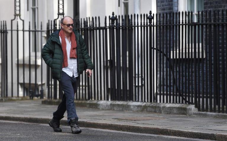 COVID19: ASSESSOR DE BORIS JOHNSON QUE VIOLOU CONFINAMENTO PRESSIONADO A DEMITIR-SE