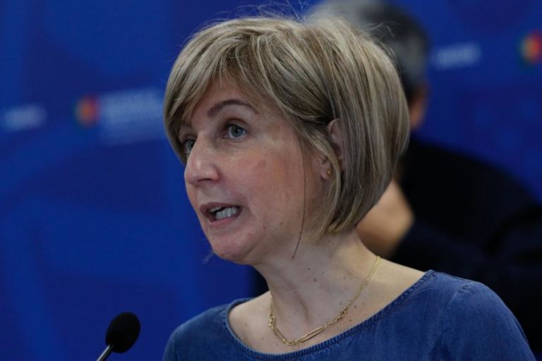 COVID-19: SINDICATO DIZ “FAZER FALTA” À MINISTRA LIDAR COM PROFISSIONAIS DE SAÚDE