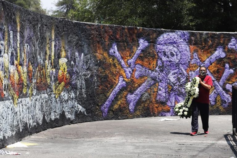 COVID-19: MÉXICO ULTRAPASSA AS 50 MIL INFEÇÕES, COM MAIS DE 5.300 MORTOS