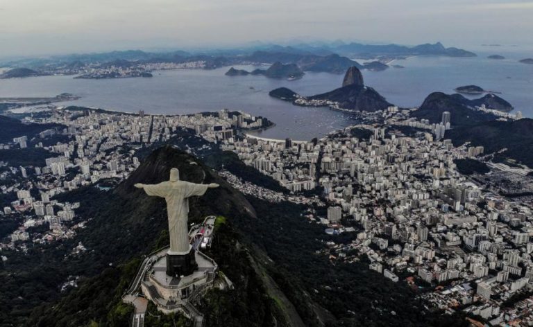 COVID-19: CONFINAMENTO AJUDA A DESCONTAMINAR ÁGUAS DA ICÓNICA BAÍA DO RIO DE JANEIRO