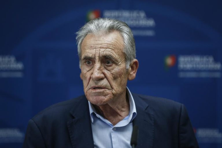 PCP AINDA SEM DECISÃO SOBRE PRESIDENCIAIS SUGERE QUE COSTA E MARCELO SE ENTENDAM