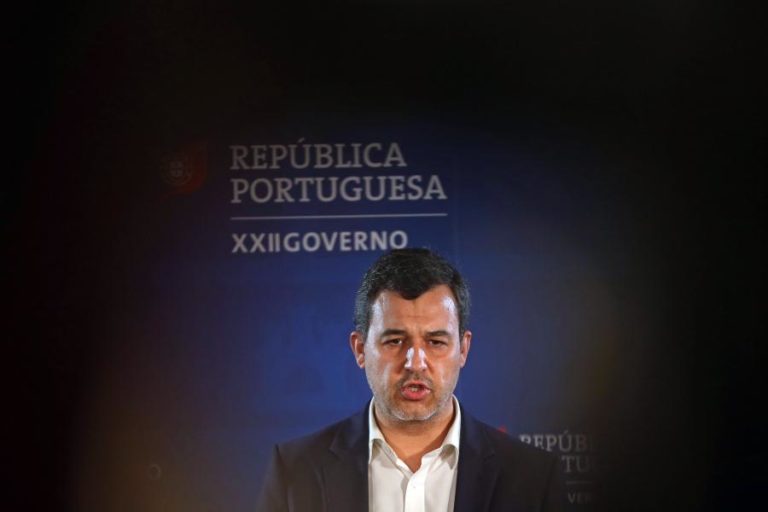 PAN QUER IMPEDIR QUE DEPUTADOS EXERÇAM CARGOS NO DESPORTO
