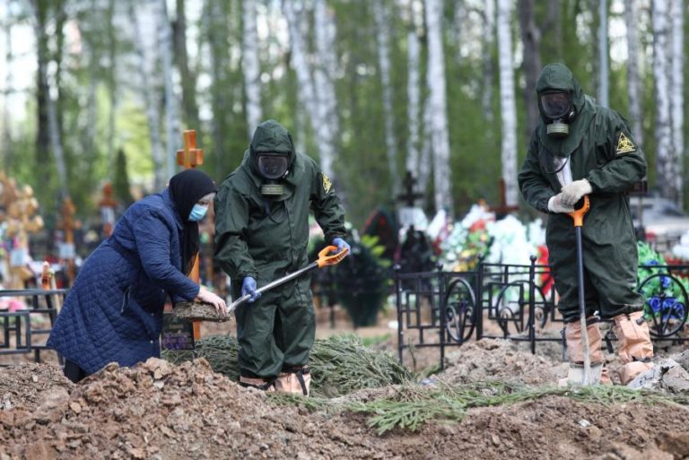 COVID-19: RÚSSIA REGISTA PERTO DE 10 MIL NOVOS CASOS EM 24 HORAS