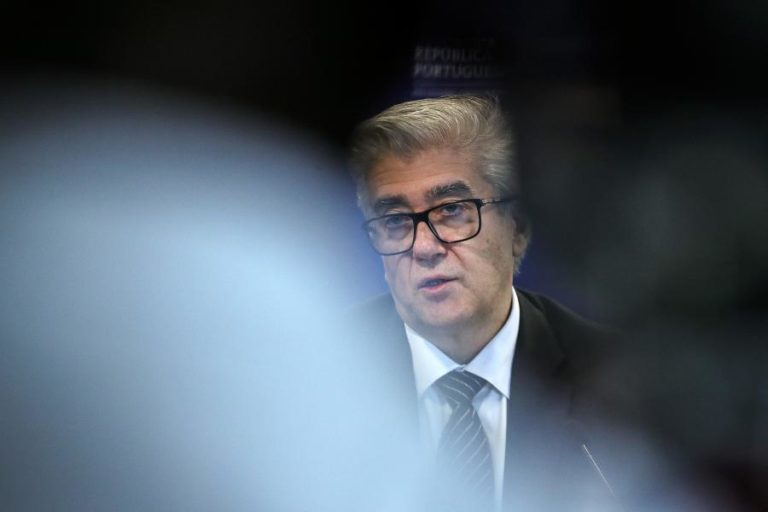 COVID-19: MEDO NÃO DEVE PARALISAR OS PORTUGUESES – GOVERNO