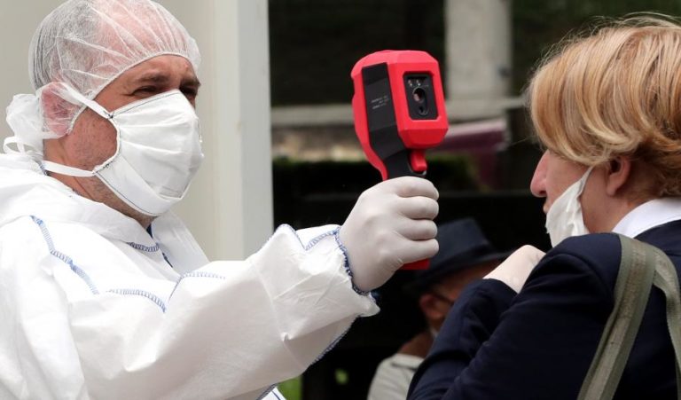 COVID-19: CERCA DE 44% DAS PESSOAS COM SINTOMAS LIGEIROS TEM POUCOS ANTICORPOS – ESTUDO