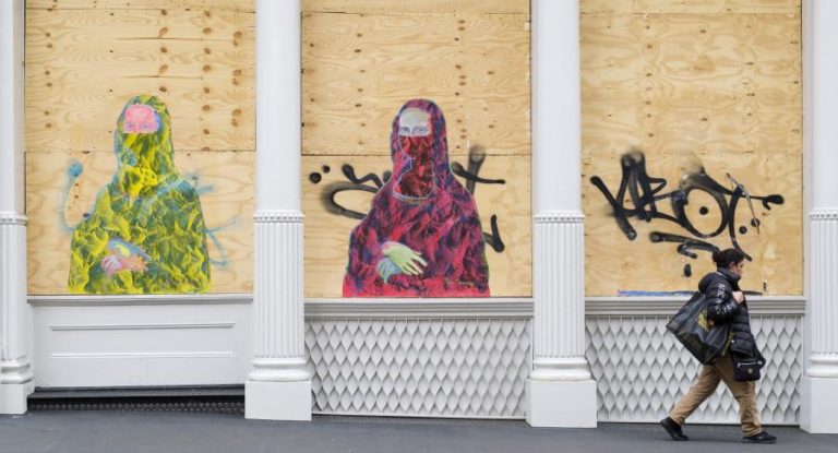 COVID-19: EUA ULTRAPASSARAM HOJE A BARREIRA DOS 90.000 MORTOS