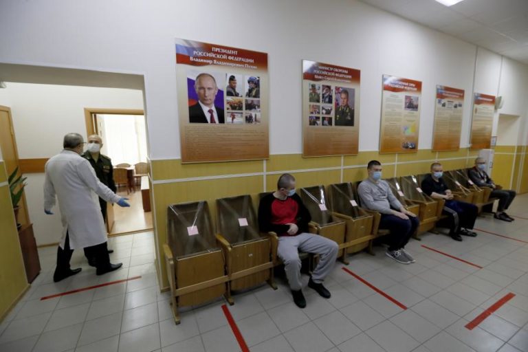 COVID-19: RÚSSIA REGISTA MAIS DE 9.400 CASOS NAS ÚLTIMAS 24 HORAS