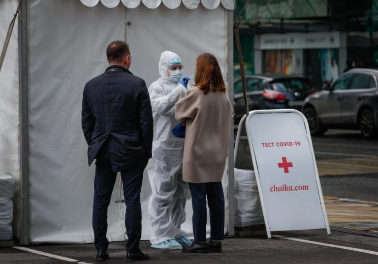 COVID-19: RÚSSIA ESPERA AUMENTO “SIGNIFICATIVO” DA MORTALIDADE EM MAIO