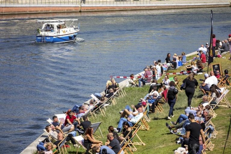 COVID-19: ALEMANHA PROLONGA MEDIDAS DE DISTANCIAMENTO FÍSICO ATÉ 29 DE JUNHO