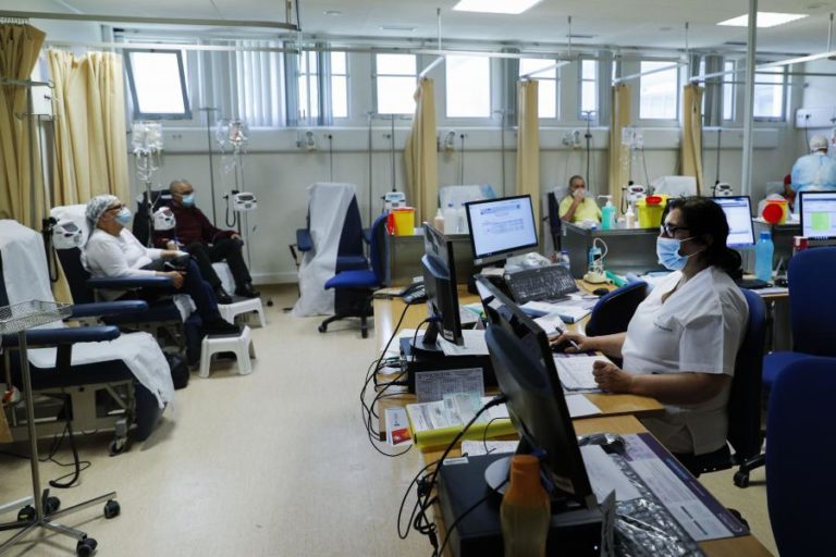 COVID-19: ONCOLOGIA DO HOSPITAL DE SANTARÉM ALTEROU PROCEDIMENTOS SEM AFETAR ASSISTÊNCIA AOS DOENTES