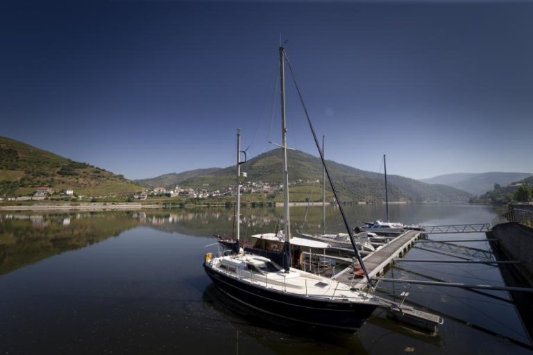 COVID-19: OPERADORES ANSEIAM POR VOOS E TURISTAS ESTRANGEIROS PARA RETOMAREM A DESCOBERTA DO DOURO