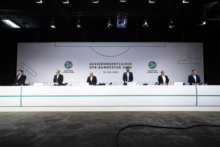 COVID-19: FEDERAÇÃO ALEMÃ DE FUTEBOL DIZ QUE ENFRENTA A MAIOR CRISE ECONÓMICA