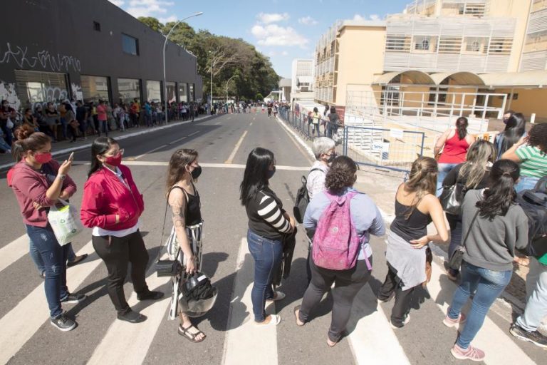 COVID-19: ECONOMIA BRASILEIRA PODE RECUAR ENTRE 1% E 2% NO PRIMEIRO SEMESTRE DO ANO