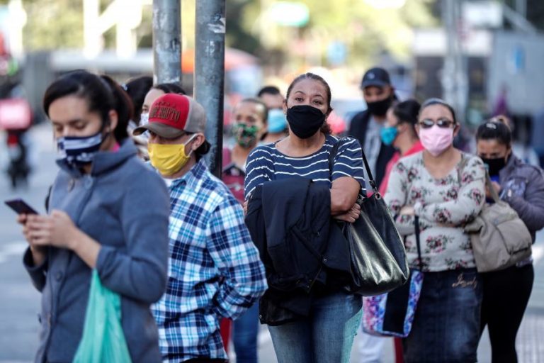 COVID-19: VÍRUS JÁ MATOU 352.494 PESSOAS E INFETOU MAIS DE 5,6 MILHÕES NO MUNDO