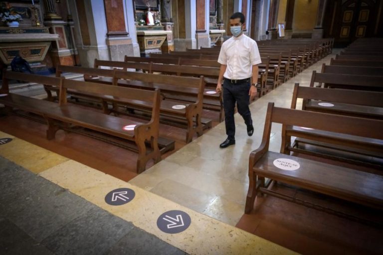 COVID-19: IGREJA DE SETÚBAL REABRE COM CONFIANÇA E REINVENTA-SE COM “PARÓQUIA VIRTUAL”