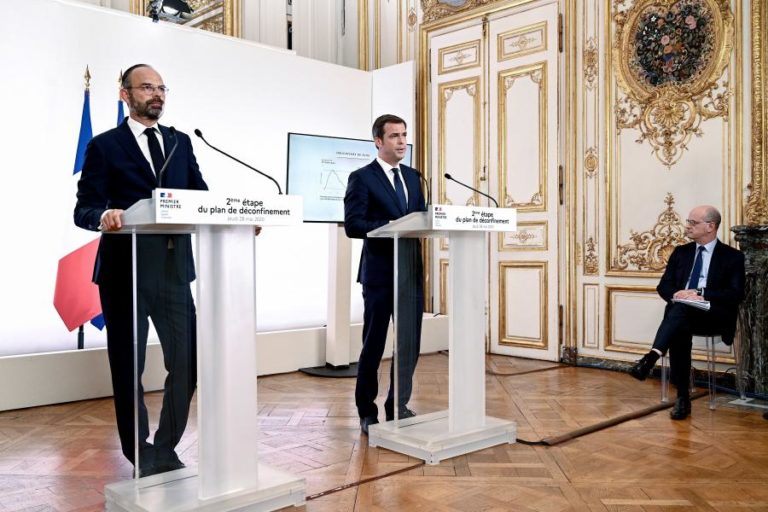 COVID-19: FRANÇA ACELERA REGRESSO À NORMALIDADE FACE A “BONS RESULTADOS” SANITÁRIOS