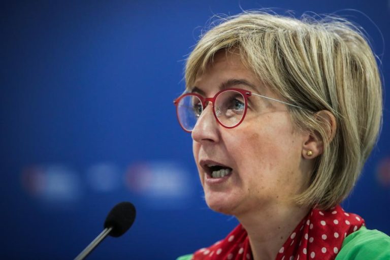 COVID-19: MINISTRA DIZ QUE JÁ HÁ PESSOAS EM HABITAÇÃO ALTERNATIVA PARA CUMPRIR ISOLAMENTO