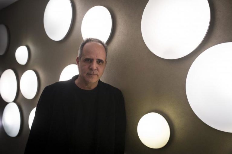 RODRIGO LEÃO VAI LANÇAR NOVO DISCO EM JULHO, CONCEBIDO DURANTE O CONFINAMENTO