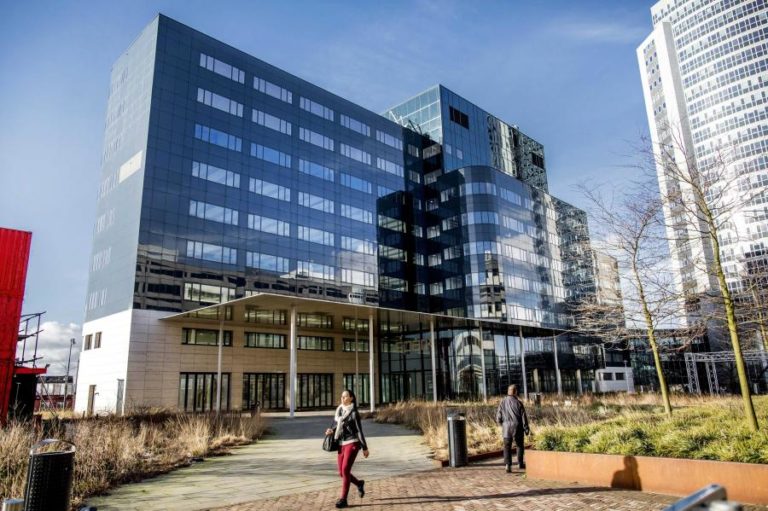 COVID-19: AGÊNCIA EUROPEIA DE MEDICAMENTOS RECOMENDA ANTIVIRAL JÁ EM USO EM PORTUGAL