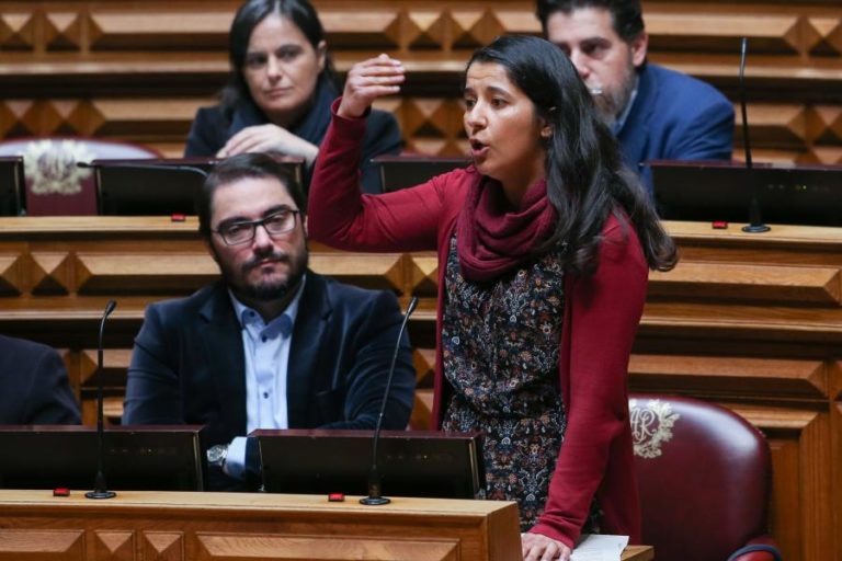 GOVERNO: PCP RELATIVIZA SAÍDA DE CENTENO DAS FINANÇAS E CRITICA “OPÇÕES POLÍTICAS”