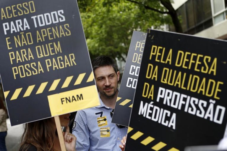 COVID-19: FNAM DIZ QUE PANDEMIA EXPÔS SUBFINANCIAMENTO CRÓNICO DO SNS