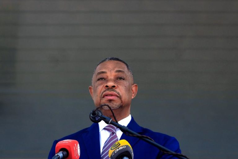 GOVERNO ANGOLANO PREOCUPADO COM CASOS DE VIOLÊNCIA CONTRA CRIANÇAS