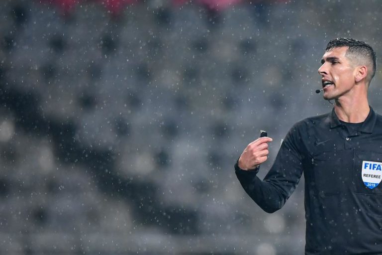 COVID-19: ÁRBITRO FÁBIO VERÍSSIMO VOLTA A TESTAR POSITIVO