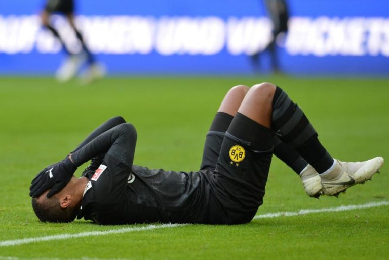 COVID-19: DOIS JOGADORES DO DORTMUND MULTADOS POR DESRESPEITAREM PROTOCOLO SANITÁRIO