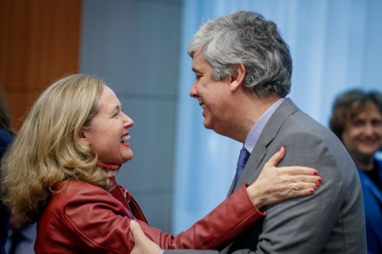 MINISTRA ESPANHOLA E POTENCIAL SUCESSORA ELOGIA “EXCELENTE TRABALHO” DE CENTENO