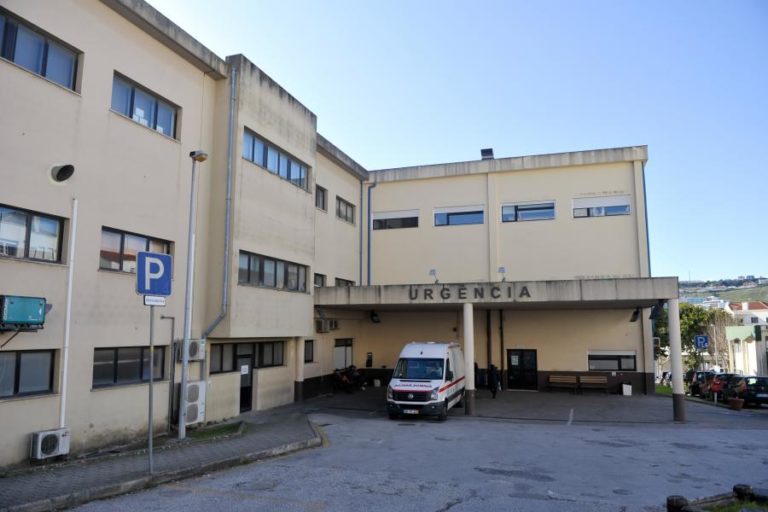 COVID-19: UM MORTO E NOVE INFETADOS NA URGÊNCIA DE TORRES VEDRAS